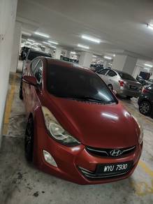 Hyundai Elantra PREMIUM in Cheras, KUL
