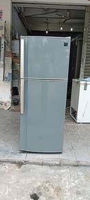 Sharp 2door fridge refrigerator 203L
