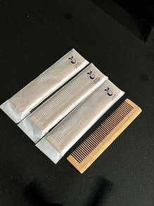 hotel wooden comb x4