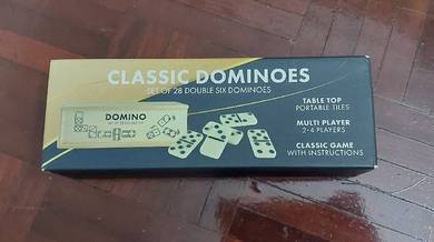 Dominoes 