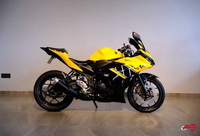 Yamaha R25