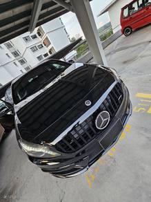 Mercedes Benz 250S 250S in Bandar Utama, SGR