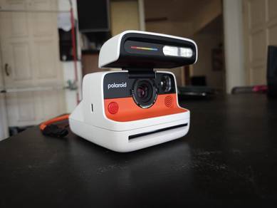 Polaroid Flip