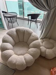Muji Sofa 360 spinable with stood