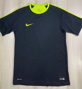 Nike Black Jersey #DQ2 Used