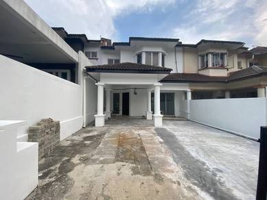 2-storey Terraced House For Sale in Seri Kembangan,SGR