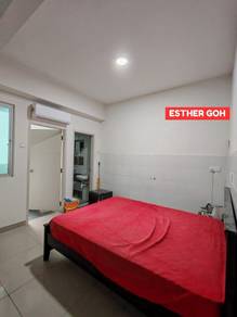 Condominium For Rent in Royale Infinity