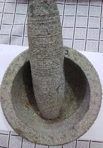 Vintage Pestle and Mortar (Lesung dan anak lesung)