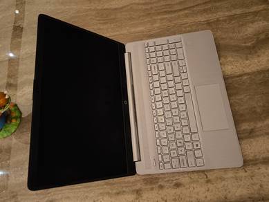 HP 512GB SSD 16GB Ram Ryzen 5 Radeon Latest Laptop