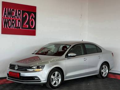 2017 Volkswagen Jetta TSI COMFORTLINE (CKD)
