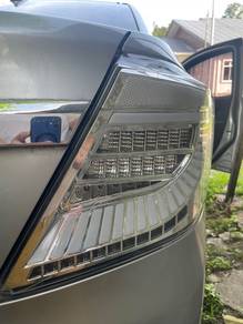 Lampu belakang Bezza Albino