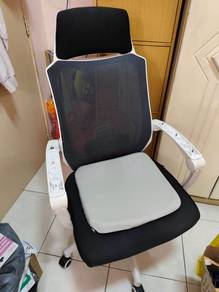 Used Gaming Chair