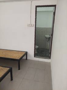 Room in Serdang, SGR