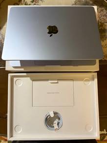 NEVER USED Macbook Air M4 16/256 BH100 CC2