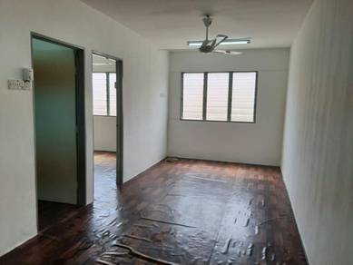 Flat For Sale in Taman Bayu Mutiara