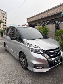Nissan Serena HYBRID HIGHWAY STAR in Penang Hill, PNG