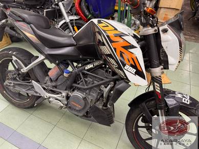 KTM 200 Duke