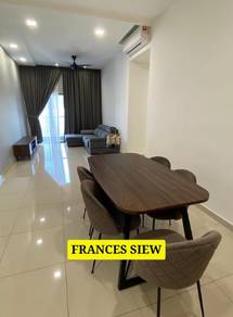 Condominium For Rent in Novus Condominium