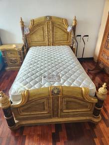 Classic Antique Royal Wooden Bed Frame with Side T