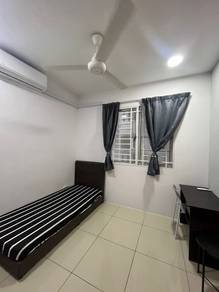 Service Residence For Rent in PV18 Residence