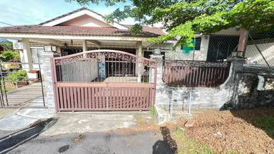 1-storey Terraced House For Sale in Port Dickson,NSN