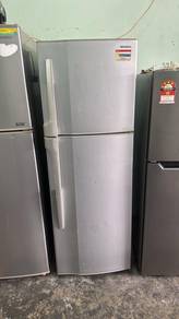 Peti Sejuk Toshiba Fridge Refrigerator Ais Ice Box