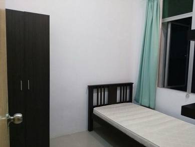 Room in Alma, PNG