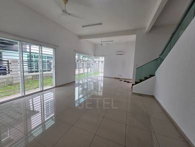 Semi-Detached House For Sale in Klang,SGR