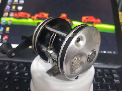 Vintage Abu Garcia Ambassadeur 5500C Fishing Reel
