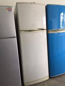 Elba 2doors fridge Peti Sejuk Ais Refrigerator