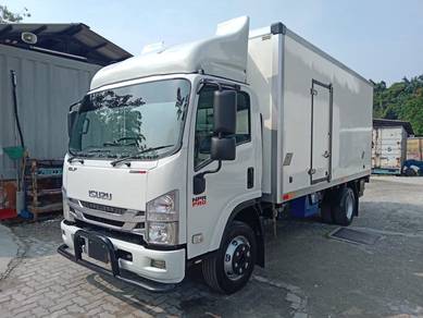 2019 Isuzu NPR81UKH | Freezer Box 16'1"Taillift