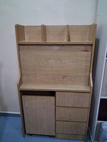 Meja belajar