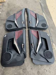 No 5-11-18 Lexus IS200t Ase30 2017 Door Trim