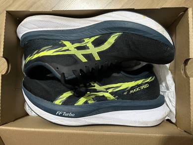 Asics Magic Speed 4