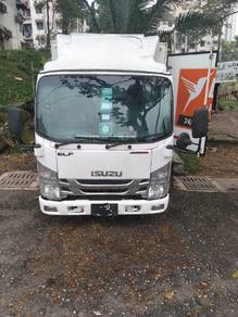 isuzu NMR150. 1tan 14kaki