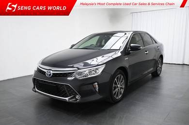 Toyota Camry HYBRID LUXURY in Sitiawan, PRK