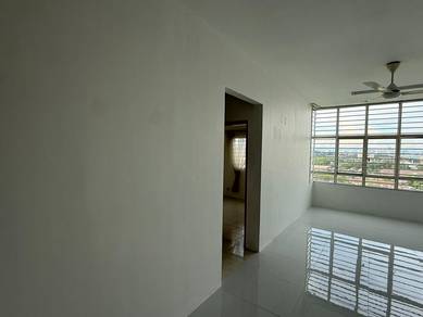 Condominium For Sale in Sierra Residency