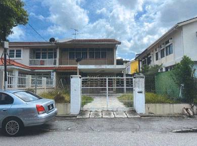 Semi-Detached House For Sale in Jelutong,PNG