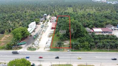 Commercial Land in Tanjong Karang, SGR