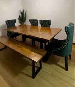 Dining Table & 4 Chairs & Bench Chair