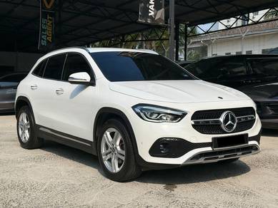 Mercedes Benz GLA200 200 PROGRESSIVE LINE in Cheras, KUL