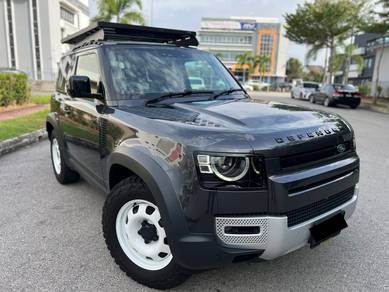 2022 Land Rover Defender 90SE P300