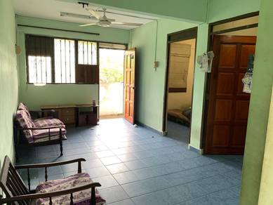 Flat For Sale in Flat Taman Ungku Tun Aminah