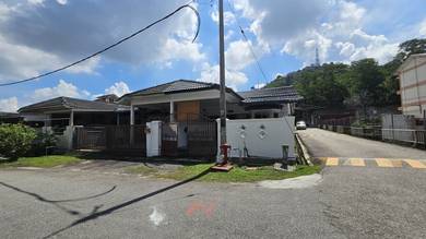 1-storey Terraced House For Sale in Bukit Beruang,MLK