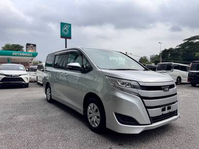 Toyota Noah X in Taman Tun Dr Ismail, KUL