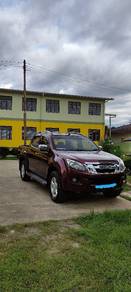 Isuzu D-Max V-CROSS 4x4 in Membakut, SBH