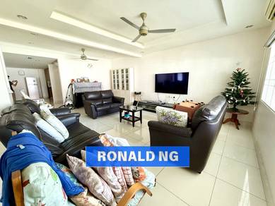 Semi-Detached House For Sale in Sungai Ara,PNG