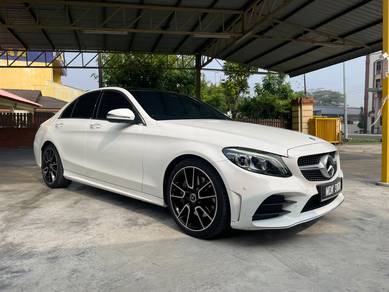 Mercedes Benz C300 300 AMG LINE in Bandar Hilir, MLK