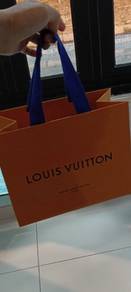Louis Vuitton paper bag