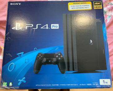 PS4 PRO 1TB (like new and rarely used)
